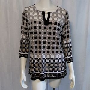 Susan Graver Geometric Top Black/White/Taupe